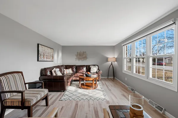 $359,900 | 762 St Joseph Street, De Pere, WI 54115