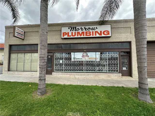 a view of entrance front of building