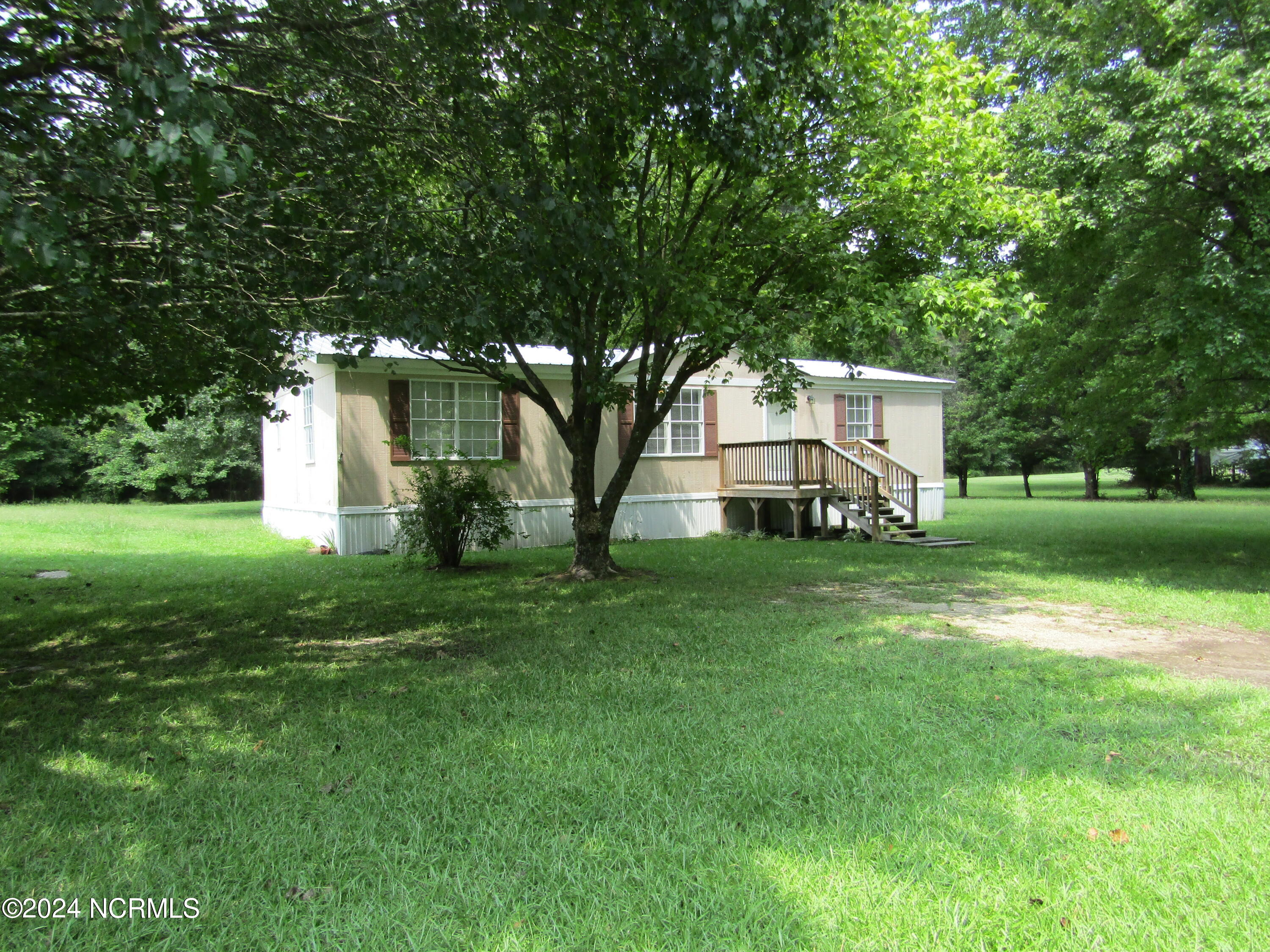 3833 Long Ridge Road Pinetown, NC 27865 - Photo 16 of 23 View 2 of Front of House