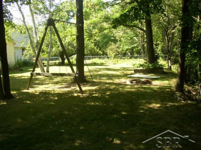 6450 North River Road Freeland, MI 48623 - Photo 1 of 3 20046135.JPG