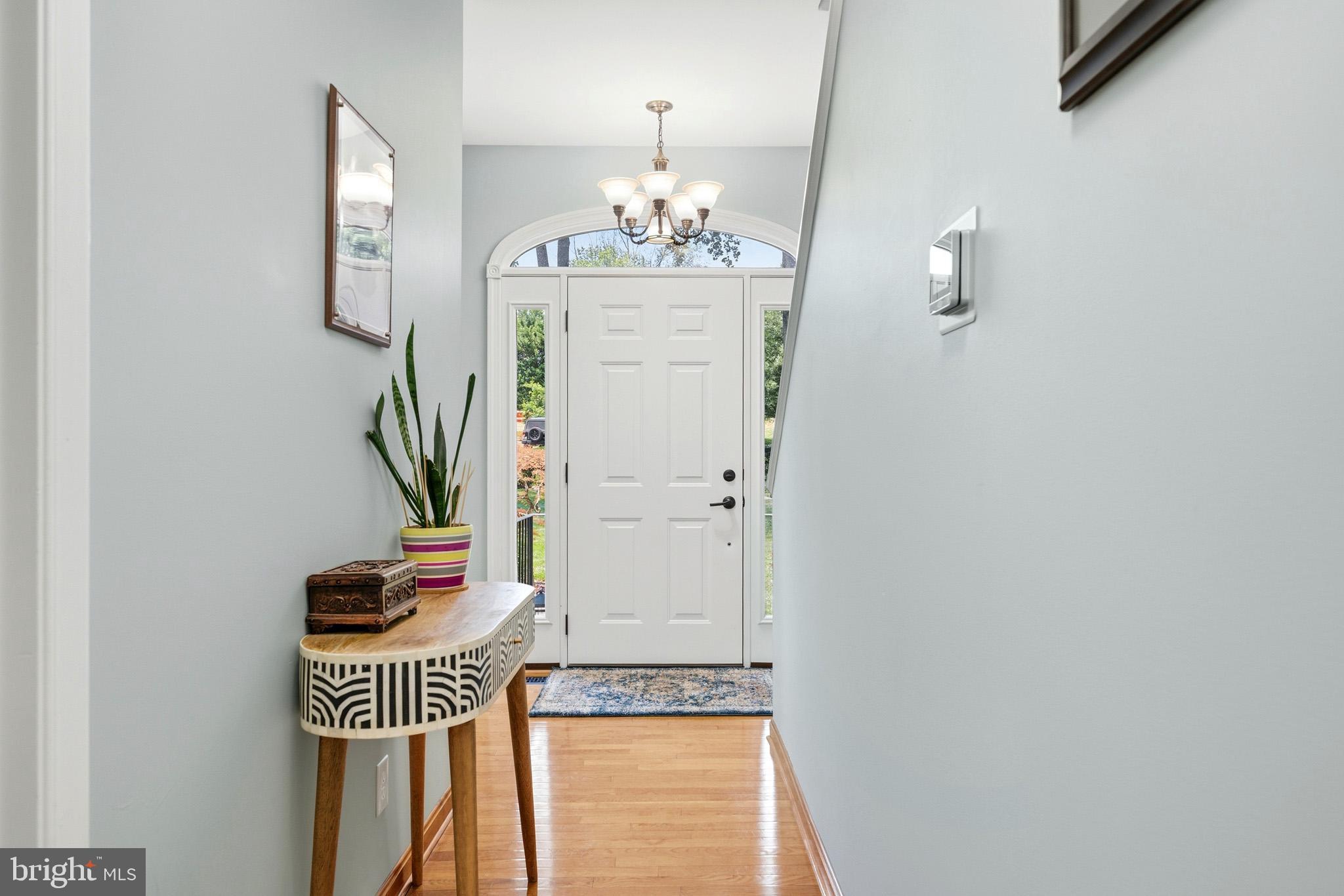 3148 Holland Cliffs Road Huntingtown, MD 20639 - Photo 6 of 61 Elegant interior flow.