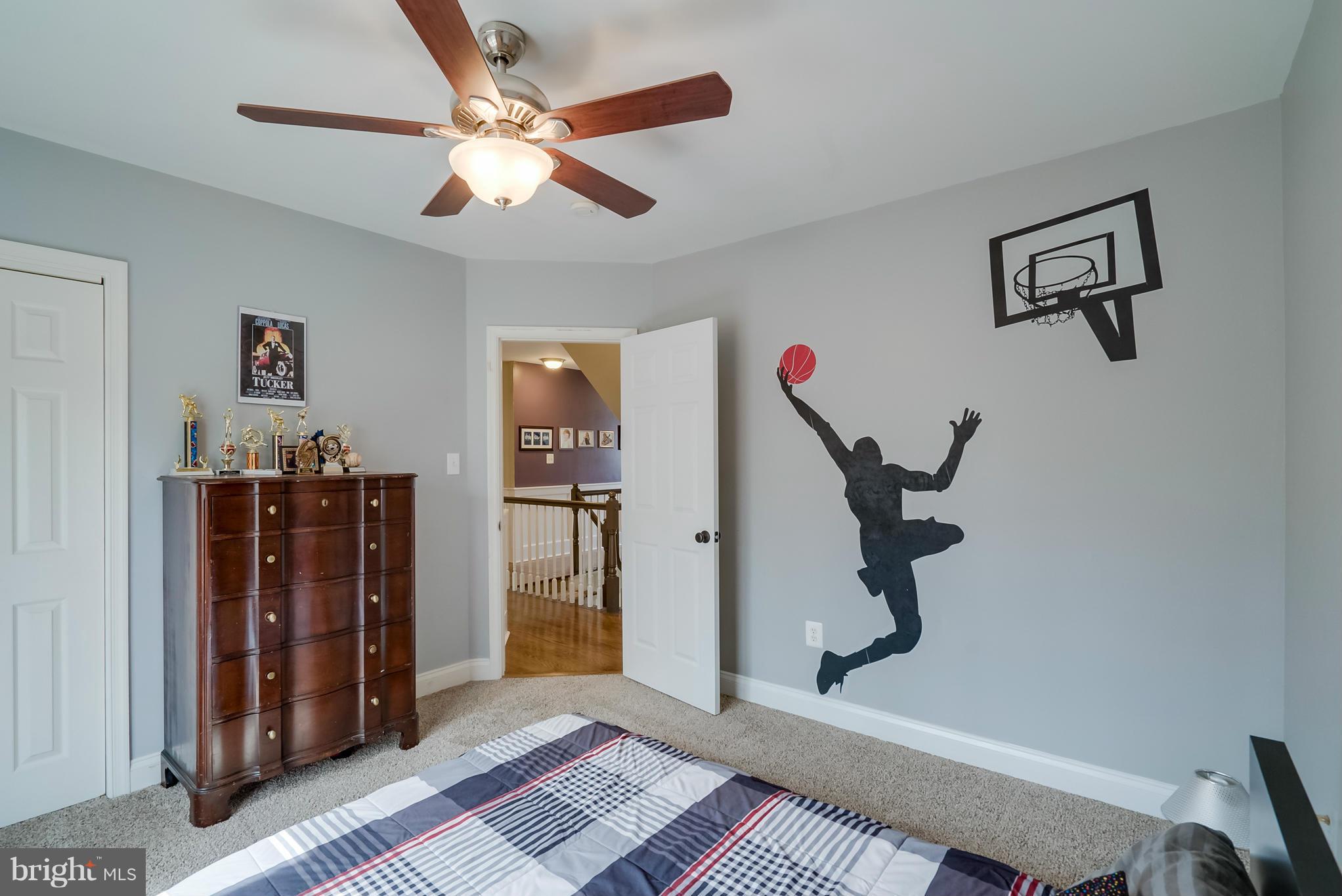 8759 Center Road Springfield, VA 22152 - Photo 21 of 30 a view of an entryway with workspace