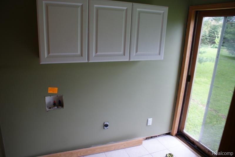 4044 South Hadley Road Metamora, MI 48455 - Photo 14 of 25 DSC04957.jpg
