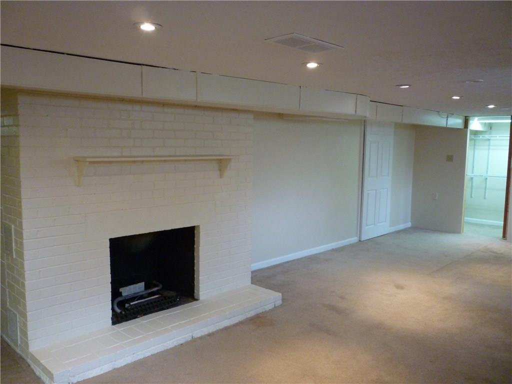 4008 Moller Road Indianapolis, IN 46254 - Photo 21 of 29 Gallery Image 21