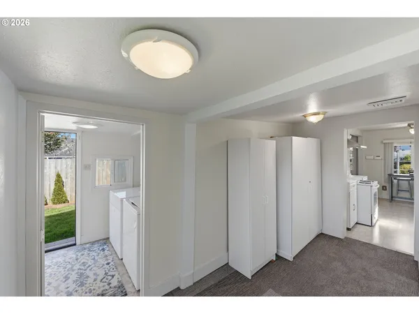 $269,000 | 376 South Wall Street, Coos Bay, OR 97420