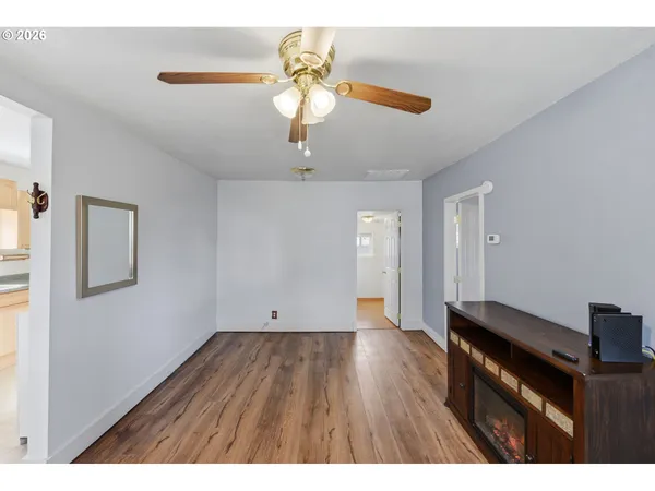 $269,000 | 376 South Wall Street, Coos Bay, OR 97420