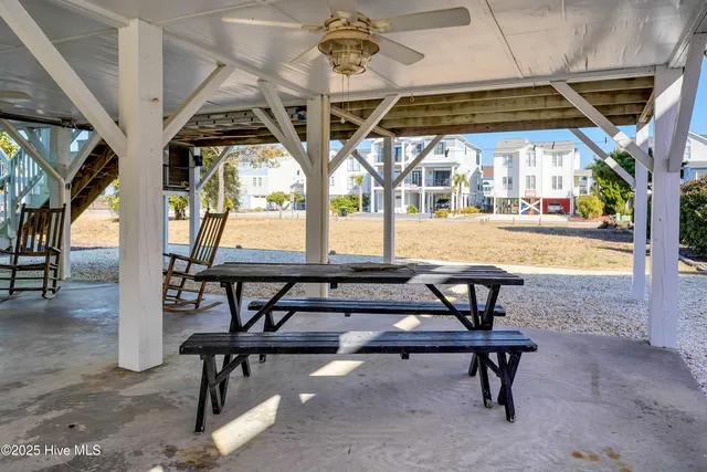 $769,000 | 405 5th Street, Sunset Beach, NC 28468