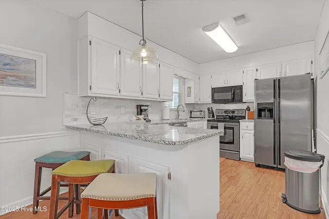 $769,000 | 405 5th Street, Sunset Beach, NC 28468