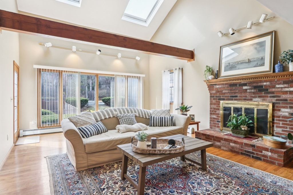 10 Grace Road Danvers, MA 01923 - Photo 4 of 30 Gallery Image 4
