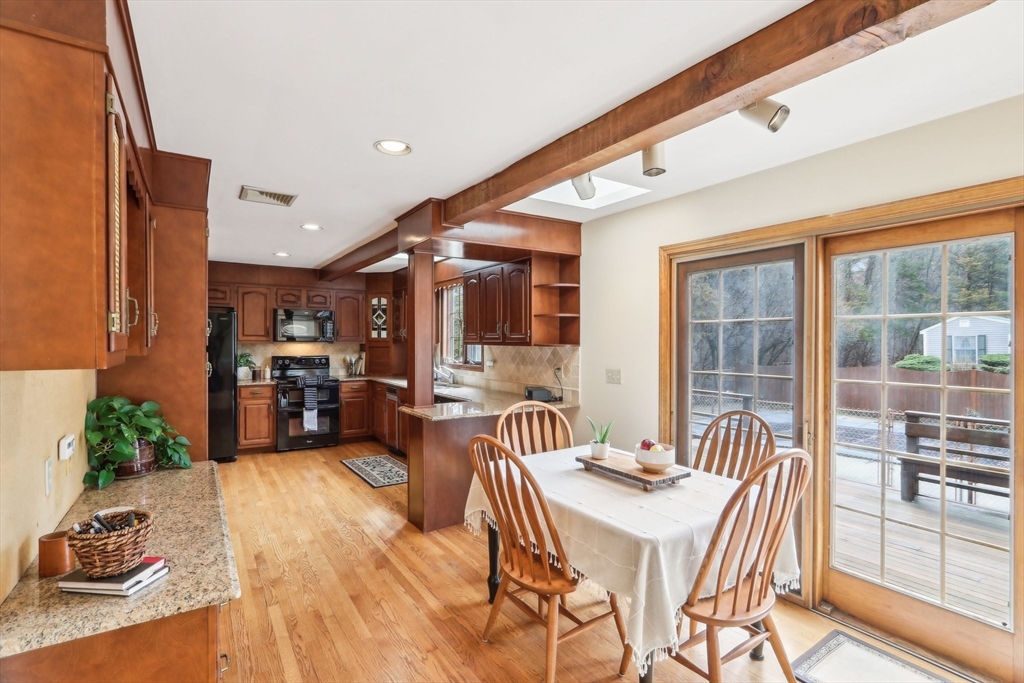 10 Grace Road Danvers, MA 01923 - Photo 6 of 30 Gallery Image 6