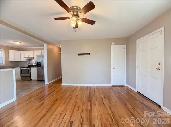 $235,000 | 290 Salem Avenue, Dallas, NC 28034