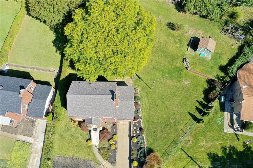 2346 Crestview Road Pittsburgh, PA 15216 - Photo 6 of 25