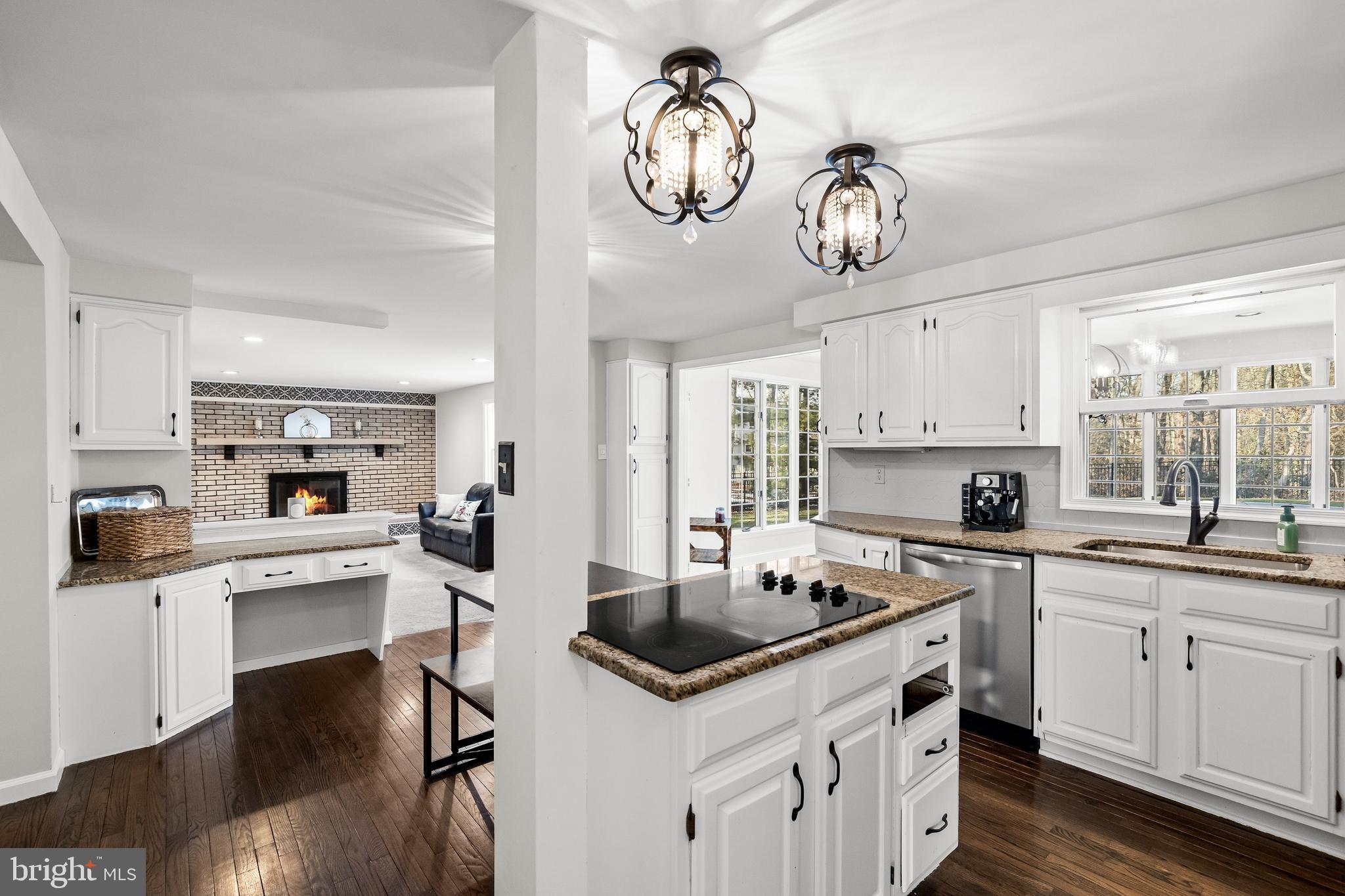 506 Fairview Road Medford, NJ 08055 - Photo 5 of 41