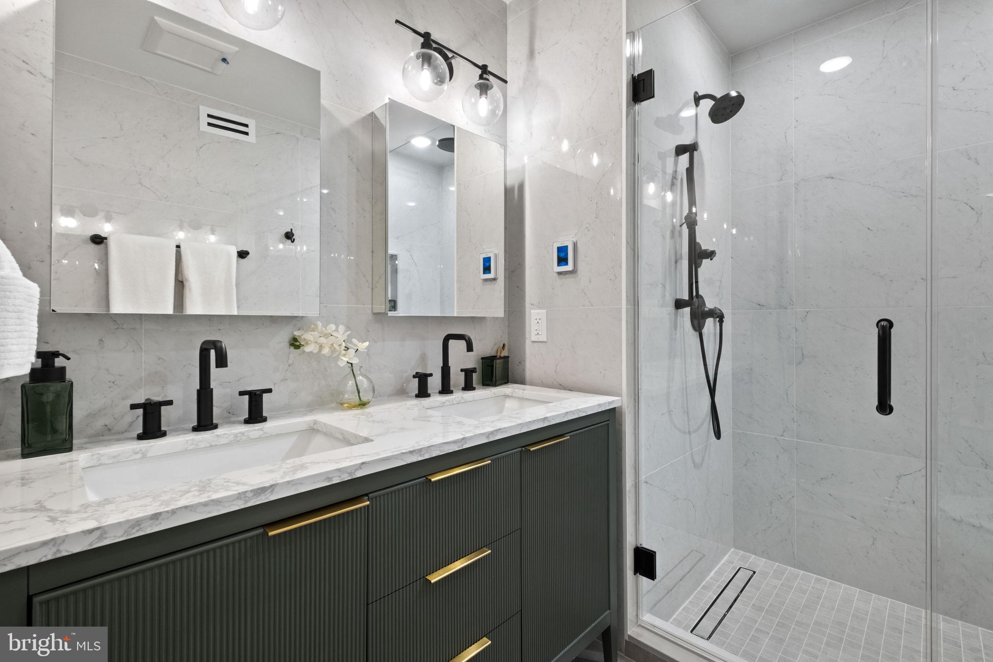 151 North 3rd Street, Unit 2 Philadelphia, PA 19106 - Photo 40 of 45