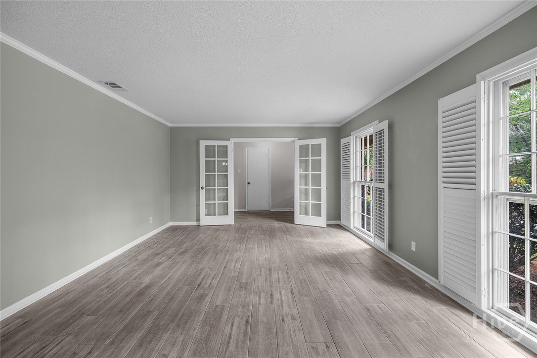301 Wellington Road Savannah, GA 31410 - Photo 8 of 50