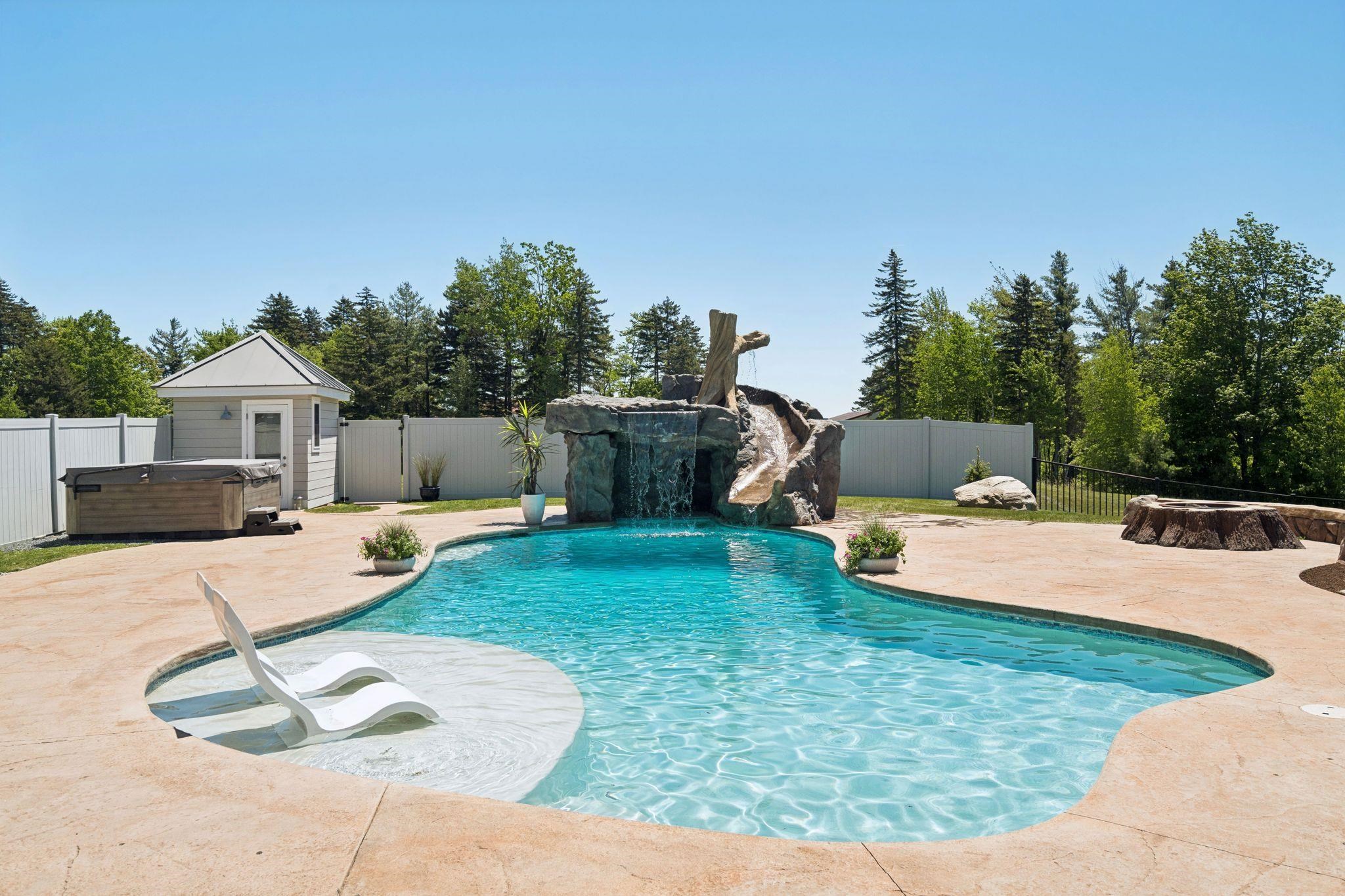 125 Summit Road New London, NH 03257 - Photo 22 of 28