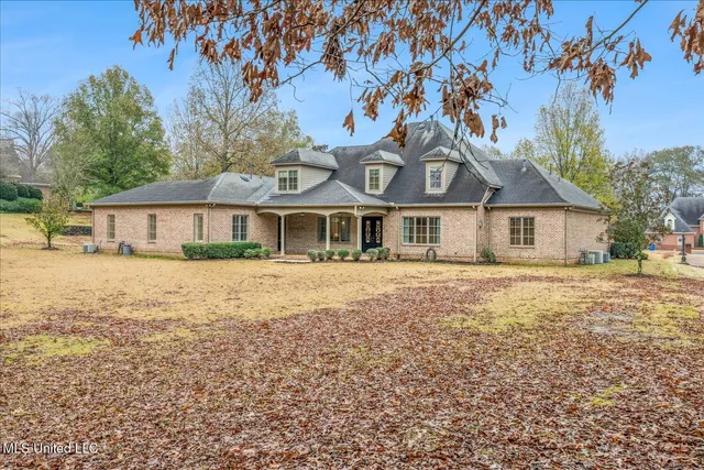 $815,000 | 5192 Wedgewood Drive, Olive Branch, MS 38654