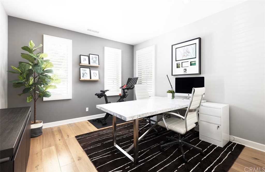64 Domani Irvine, CA 92618 - Photo 11 of 39 Down Stairs bedroom/office