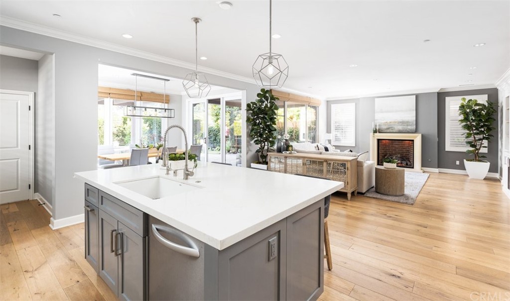 64 Domani Irvine, CA 92618 - Photo 2 of 39