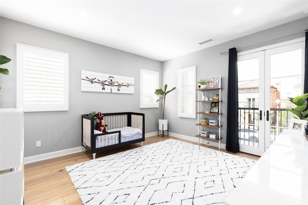 64 Domani Irvine, CA 92618 - Photo 21 of 39