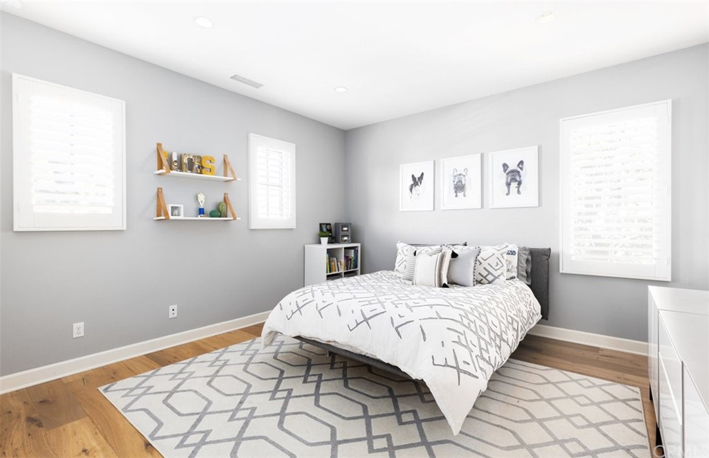 64 Domani Irvine, CA 92618 - Photo 24 of 39