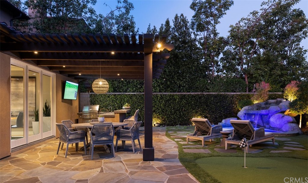 64 Domani Irvine, CA 92618 - Photo 26 of 39