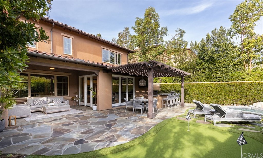 64 Domani Irvine, CA 92618 - Photo 32 of 39