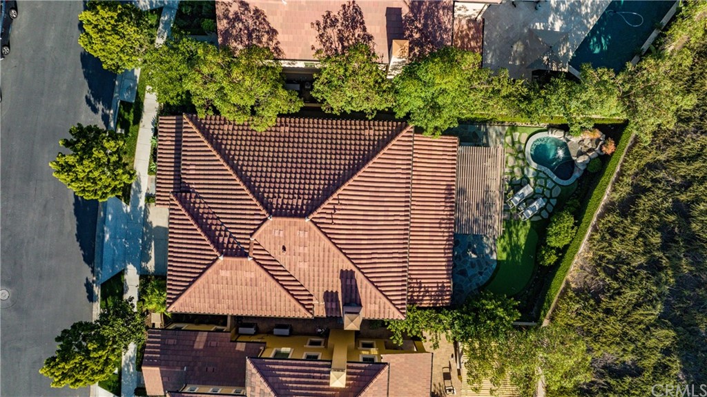 64 Domani Irvine, CA 92618 - Photo 33 of 39