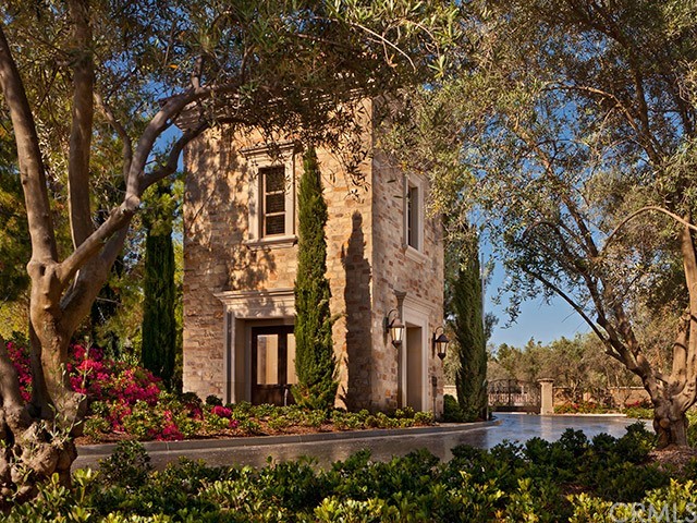 64 Domani Irvine, CA 92618 - Photo 39 of 39 24 hr guard gated entry