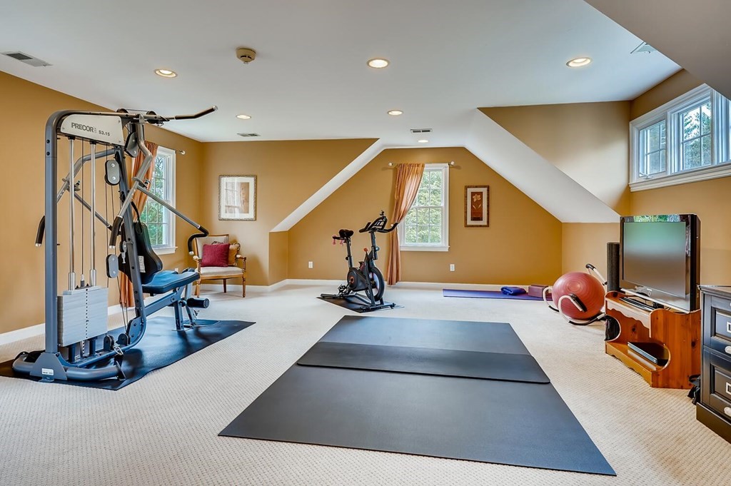 48 Little Pond Road Northborough, MA 01532 - Photo 20 of 38 Gallery Image 20