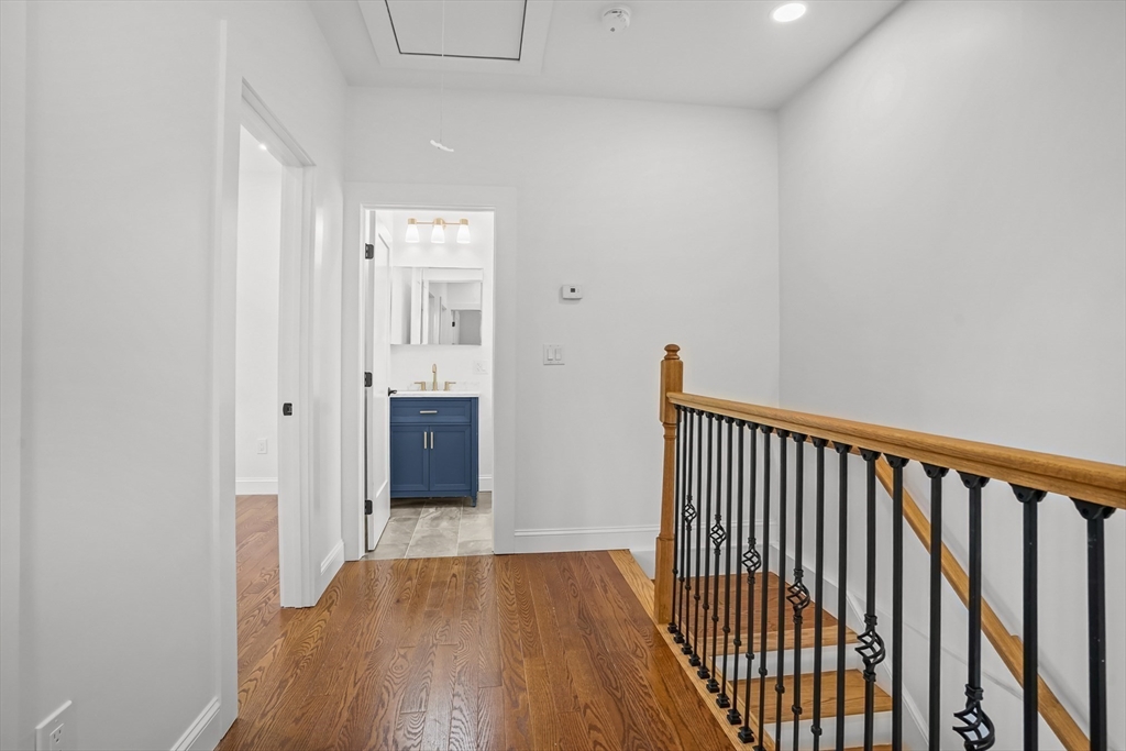 24 Cottage Street Taunton, MA 02780 - Photo 22 of 41