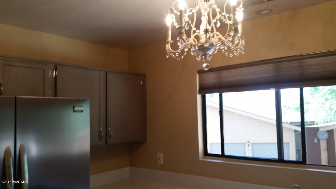 903 Old Stage Road, Unit A7 Prescott, AZ 86303 - Photo 11 of 33 Kitchen Light