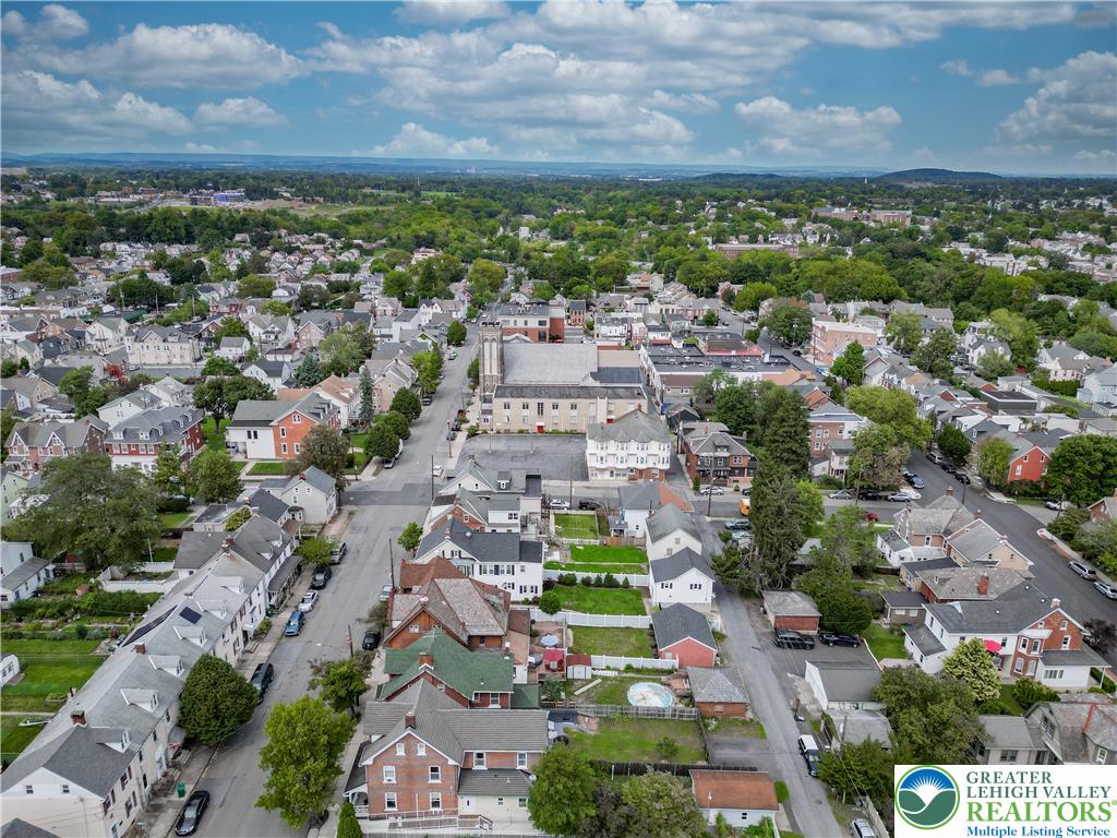 420 2nd Avenue Bethlehem, PA 18018 - Photo 25 of 34 an aerial view of residential houses with outdoor space
