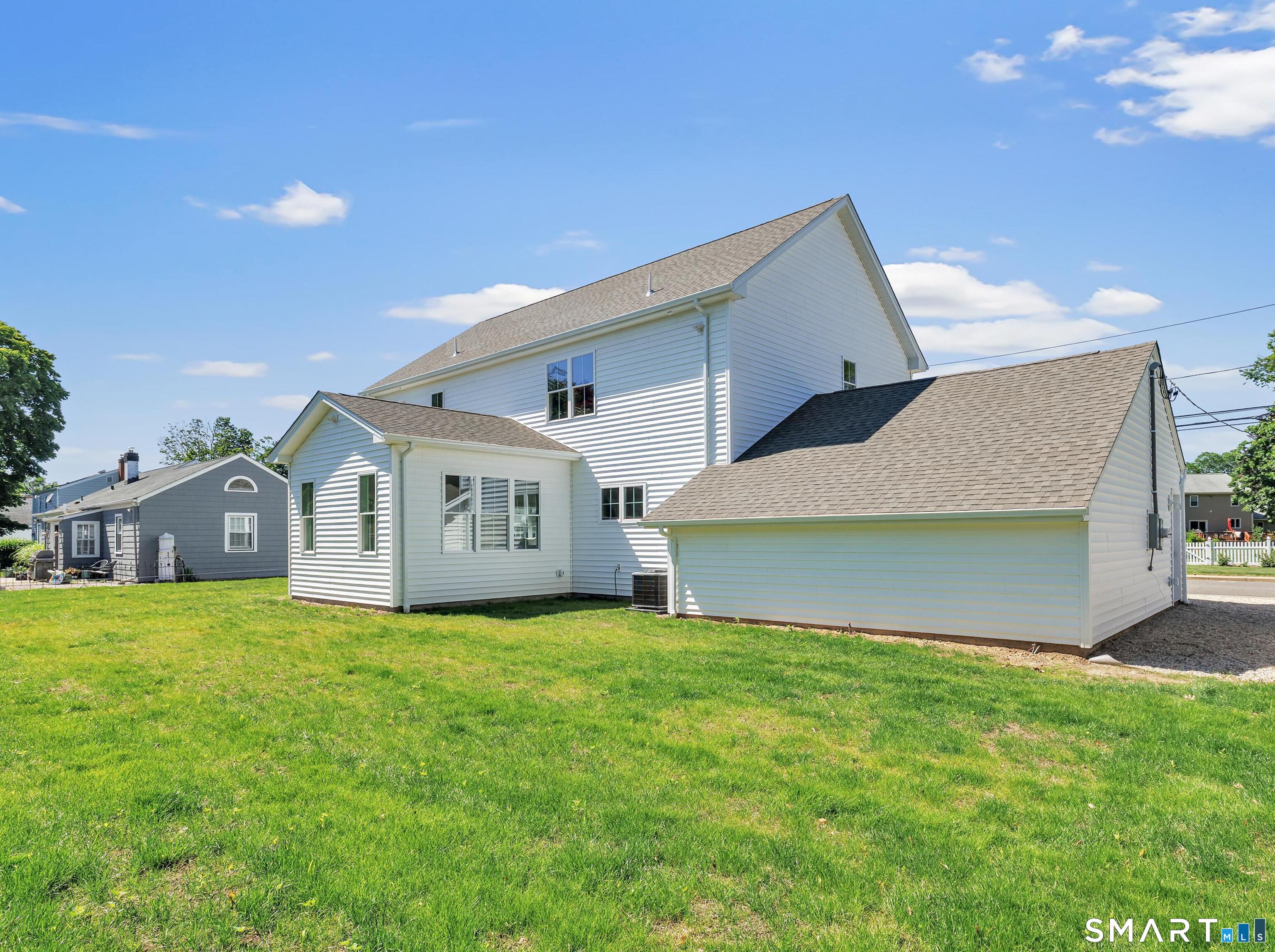 39 Commodore Place Milford, CT 06460 - Photo 36 of 40