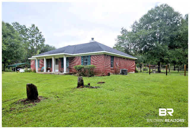17398 Bemis Lane Elberta, AL 36530 - Photo 2 of 27