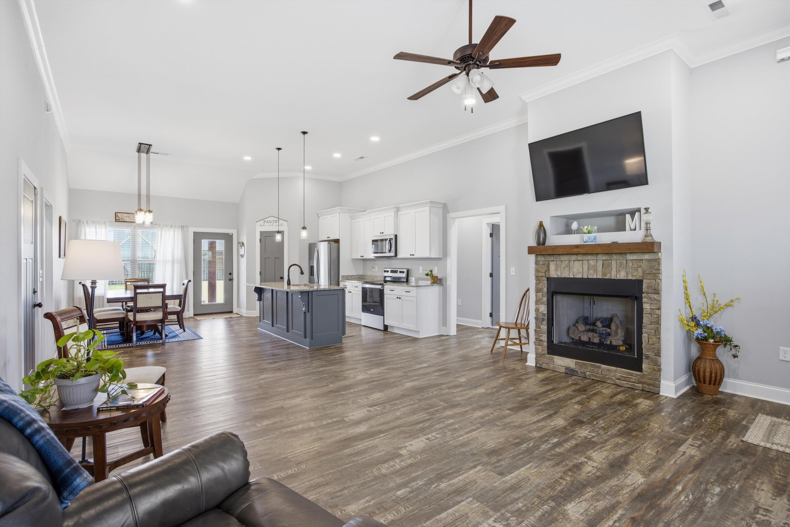 14 Farm View Circle Rock Spring, GA 30739 - Photo 11 of 34 11-14FarmViewCir-11
