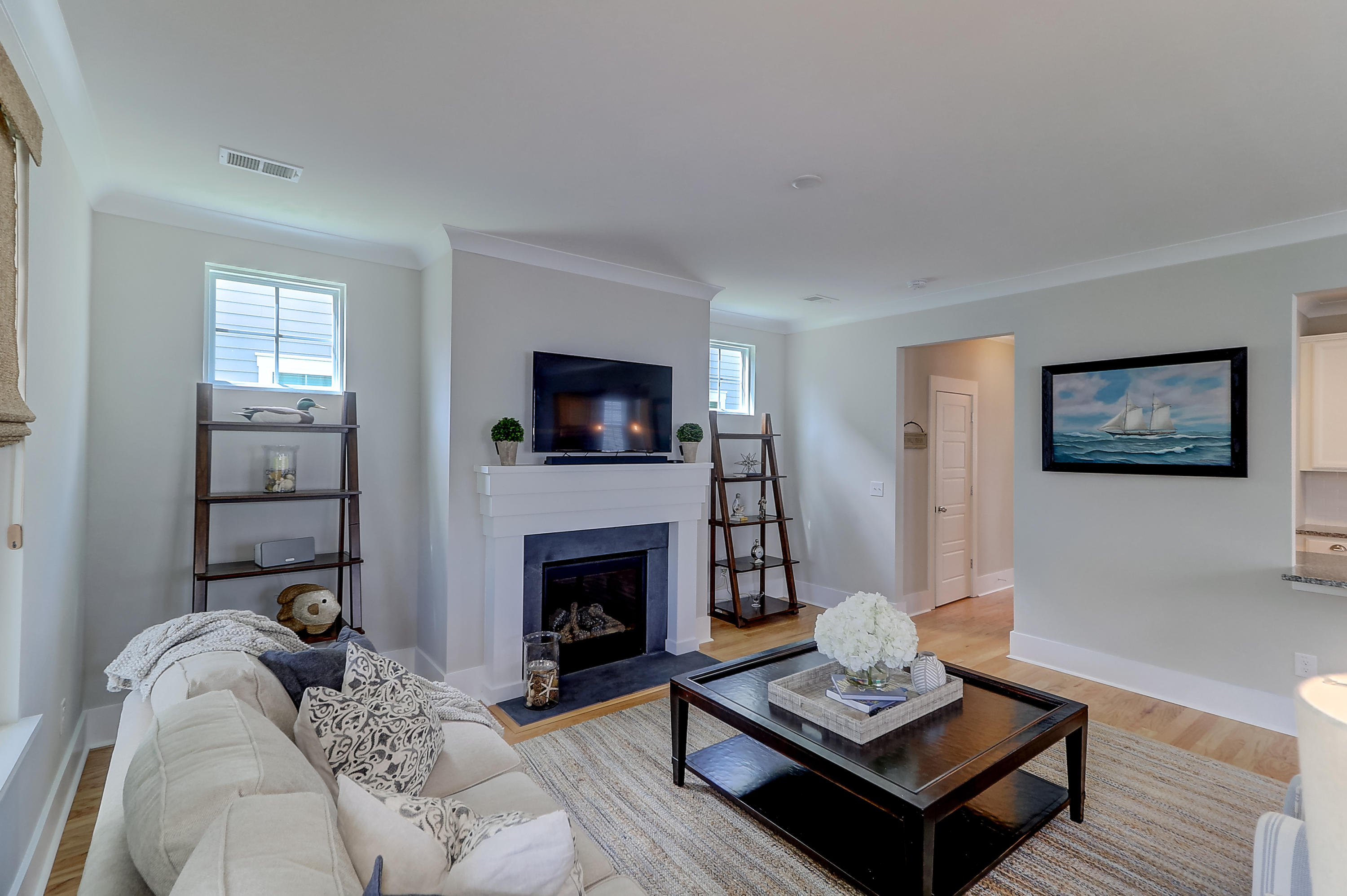 1546 Watt Pond Road Mount Pleasant, SC 29466 - Photo 13 of 30 Living Room