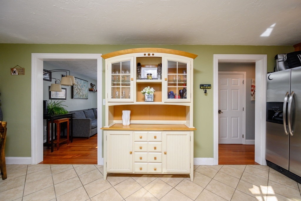 43 South Meadow Road Carver, MA 02330 - Photo 15 of 35