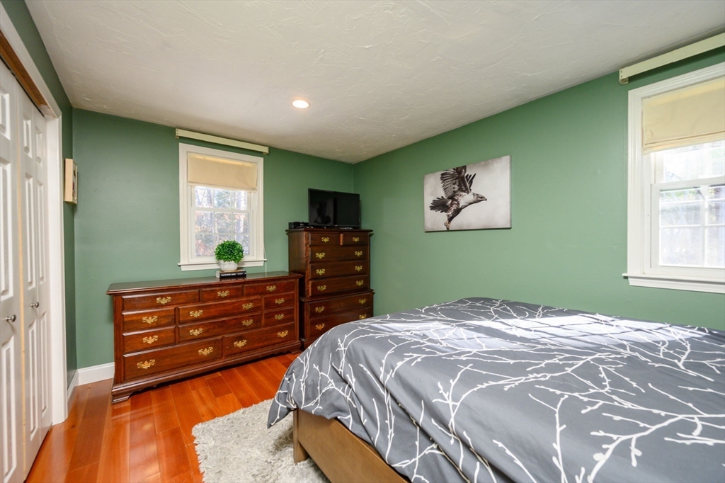 43 South Meadow Road Carver, MA 02330 - Photo 16 of 35