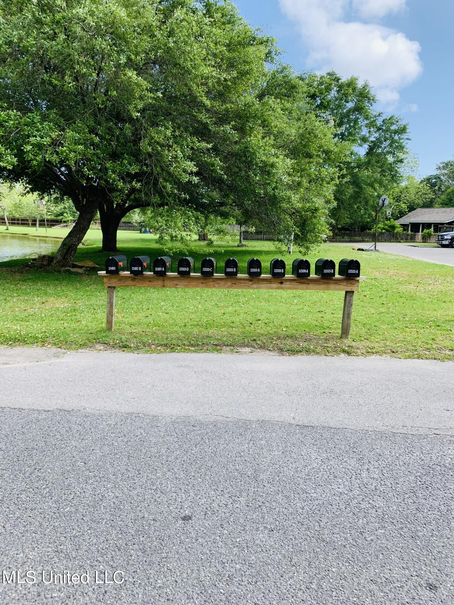 12525 Canal Road Gulfport, MS 39503 - Photo 8 of 18 mailboxes
