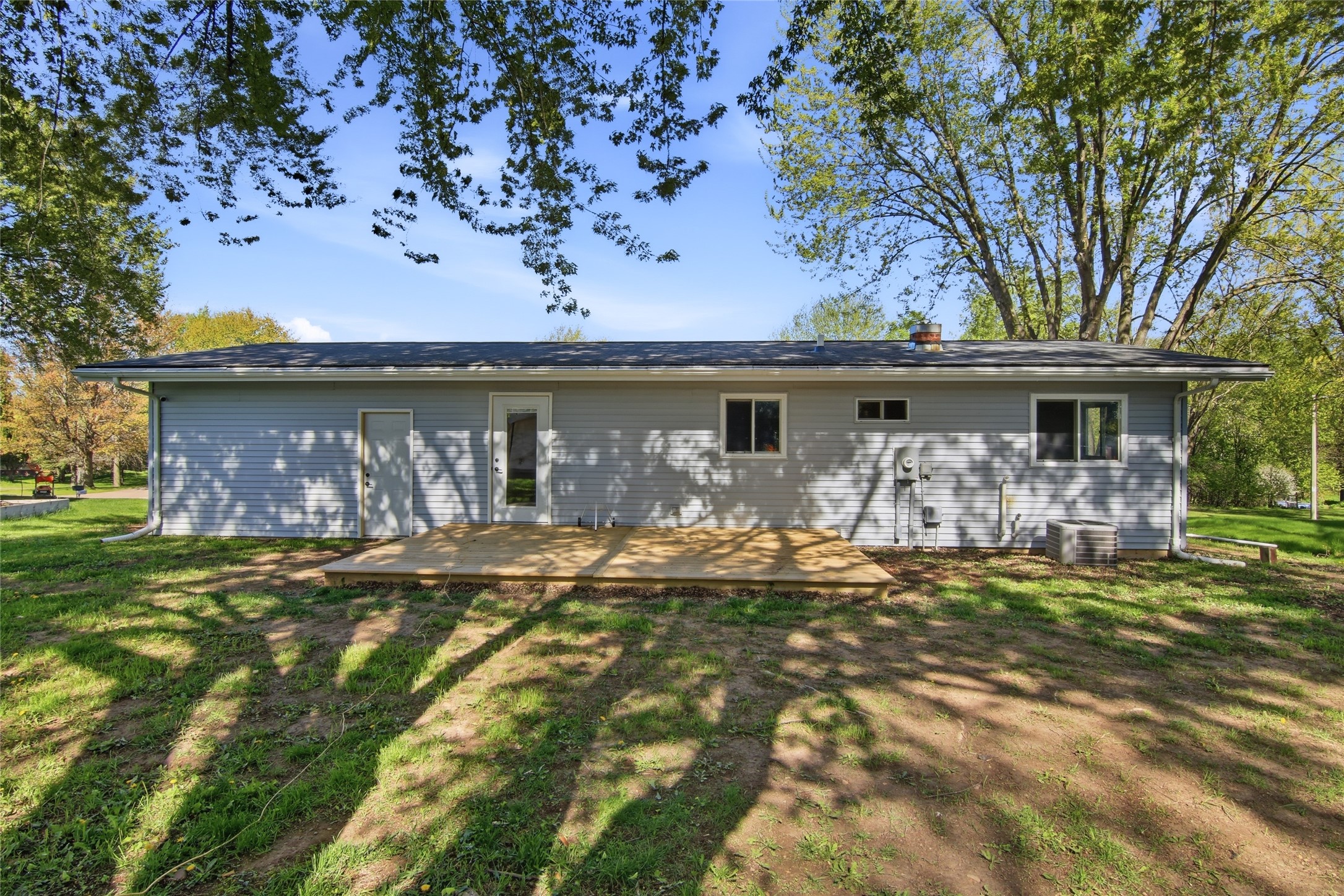 416 Dodge Street Stanley, WI 54768 - Photo 29 of 32