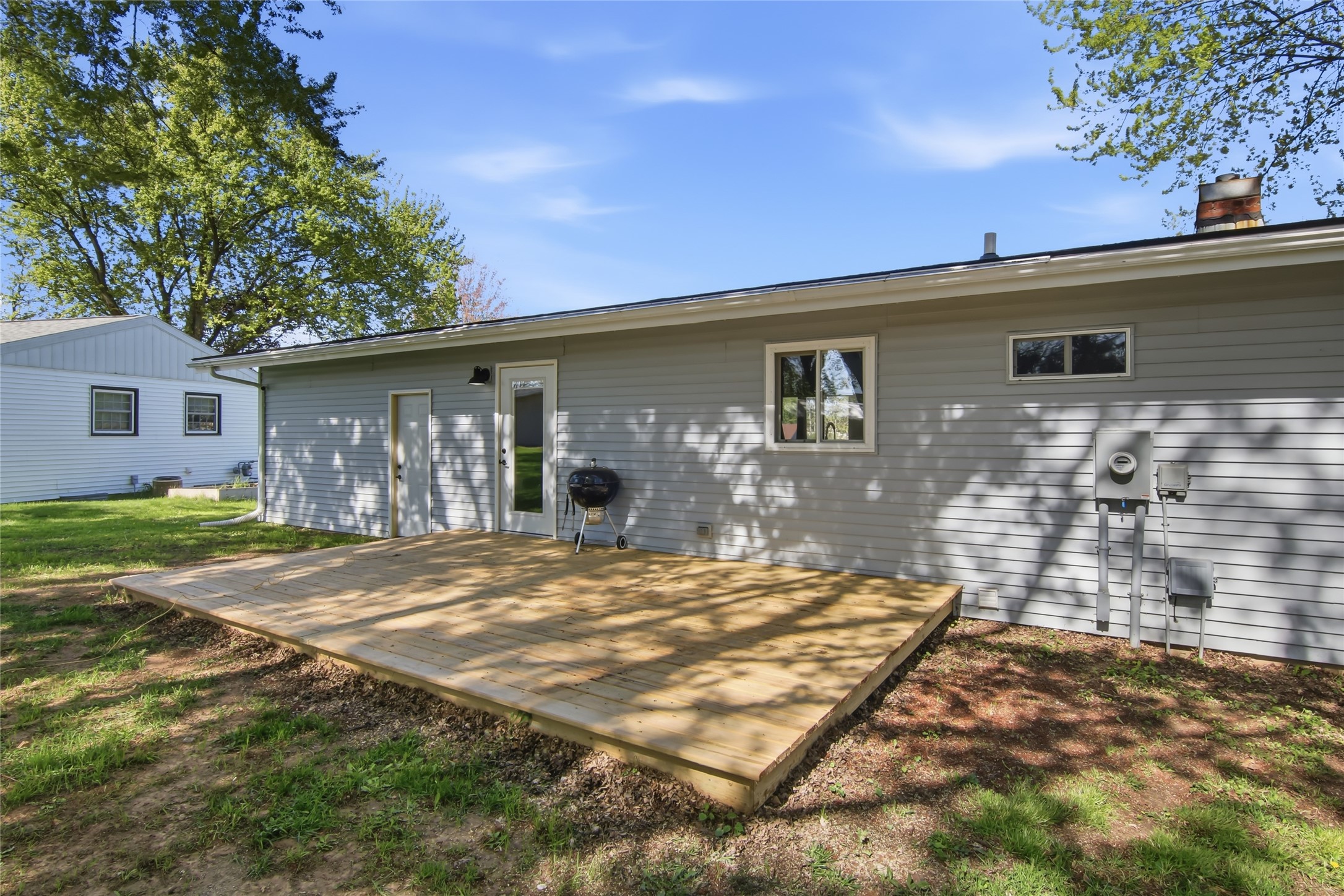 416 Dodge Street Stanley, WI 54768 - Photo 4 of 32