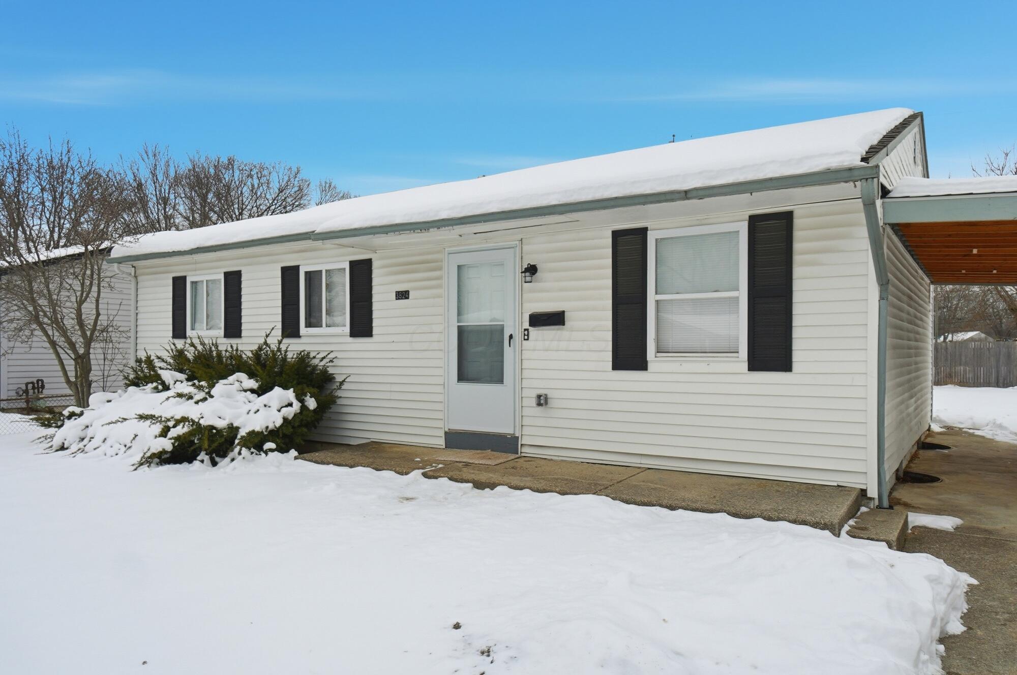 3824 Wade Road Columbus, OH 43232 - Photo 4 of 42 Front