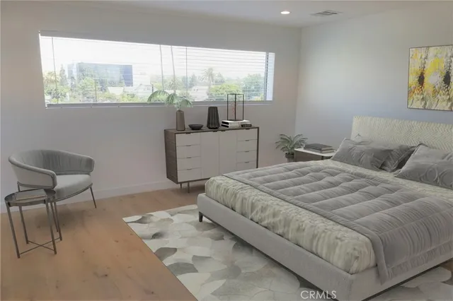 $5,000 | 231 1/2 North Burlington Avenue, Echo Park, CA 90026