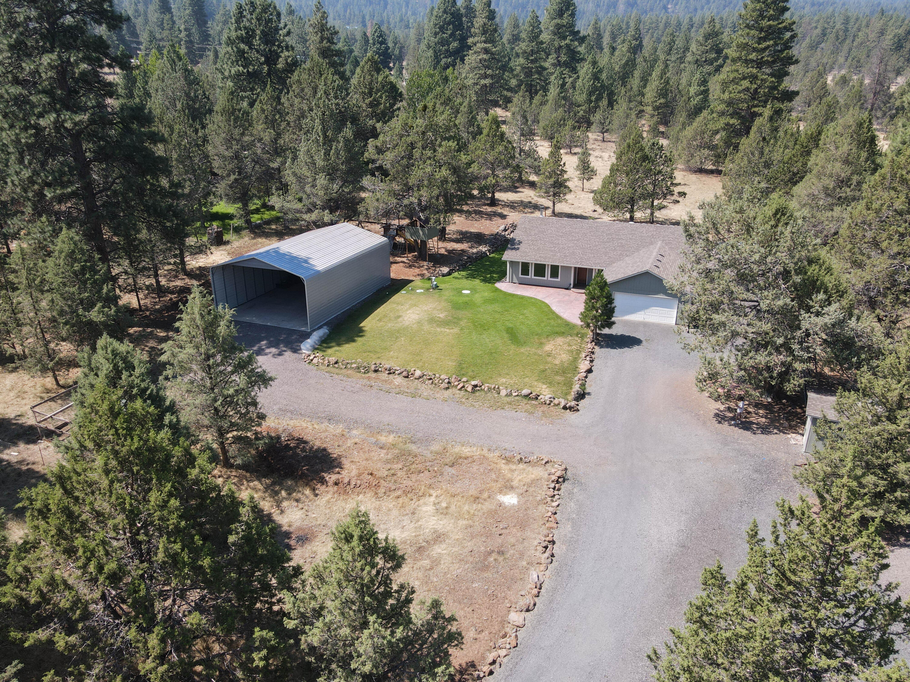 16524 Fieldcrest Road Klamath Falls, OR 97603 - Photo 47 of 58 an aerial view of a house with outdoor space