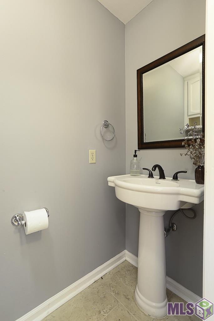 5232 Rivermeadow Drive Baton Rouge, LA 70820 - Photo 19 of 28
