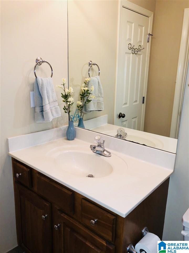 201 Cove Lane Pelham, AL 35124 - Photo 21 of 41