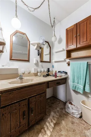 $295,000 | 7551 Washout Drive, Cedar Hill, MO 63016