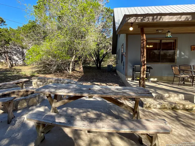 $385,000 | 1381 County Road 348, Concan, TX 78838