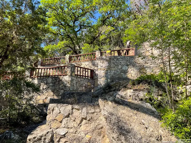 $385,000 | 1381 County Road 348, Concan, TX 78838